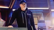 Jonathan Frakes is a renowned director (Image Source: Instagram @jonathansfrakes)
